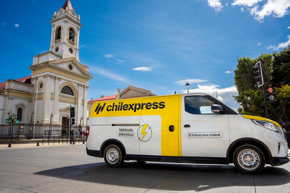Chilexpress obtiene doble certificación HuellaChile y refuerza s...