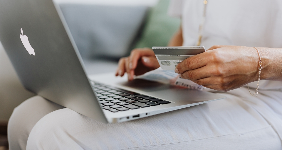 Ventas online alcanzaron los US$ 4.725 millones al primer semestr...